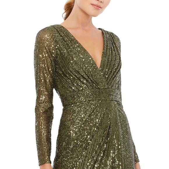 MAC DUGGAL size 10 SEQUINED LONG SLEEVE GOWN Dress - Picture 2 of 9